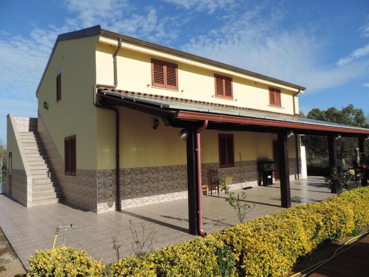 Agriturismo I Doni Del Mandorlo Alghero Exterior photo